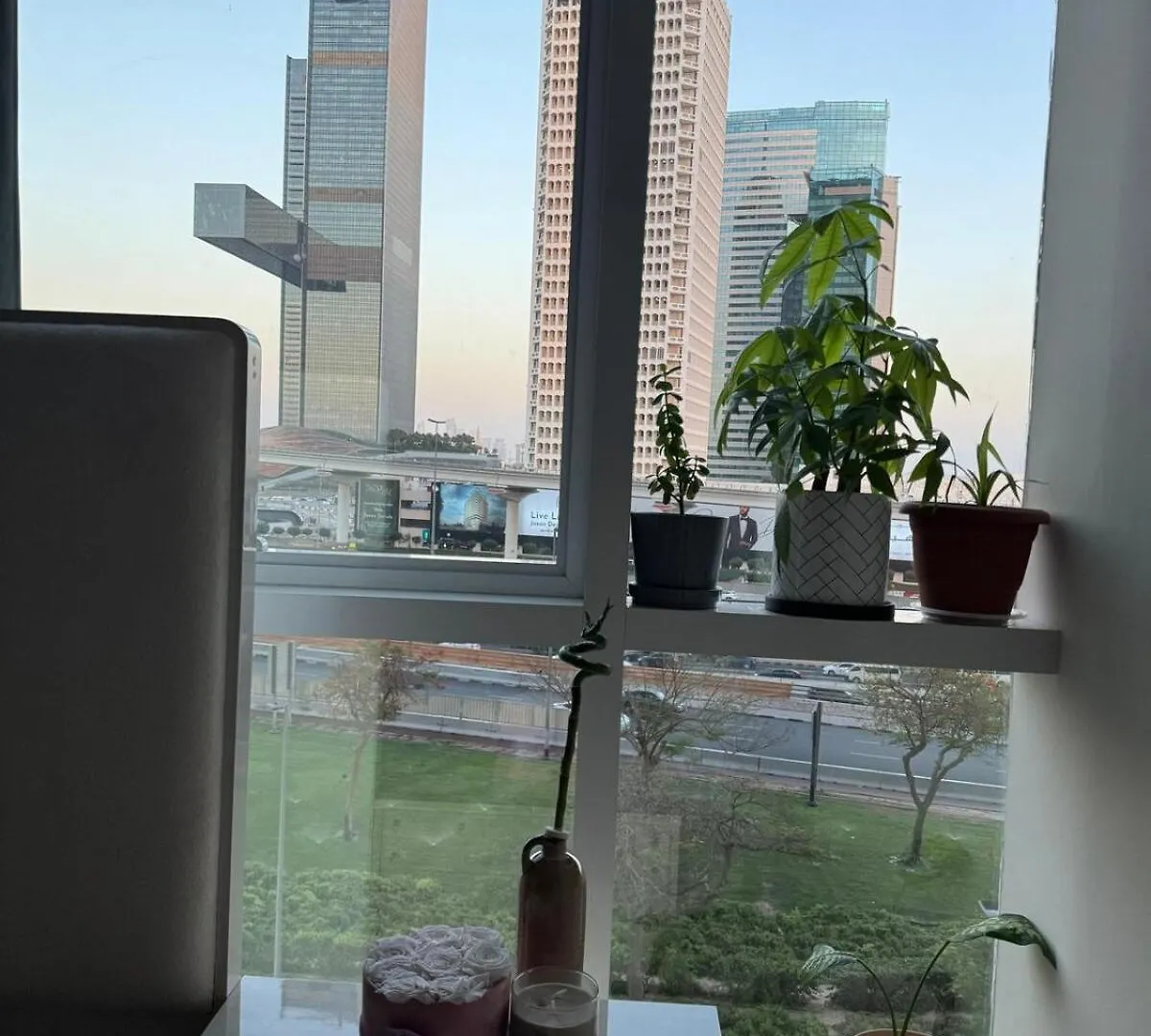 Elegant Master Suite With View Dubai 0*,