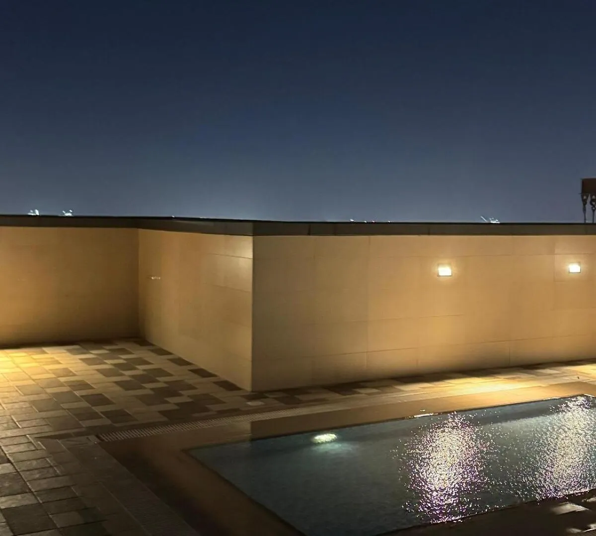 Apartment Elegant Master Suite With View Dubai